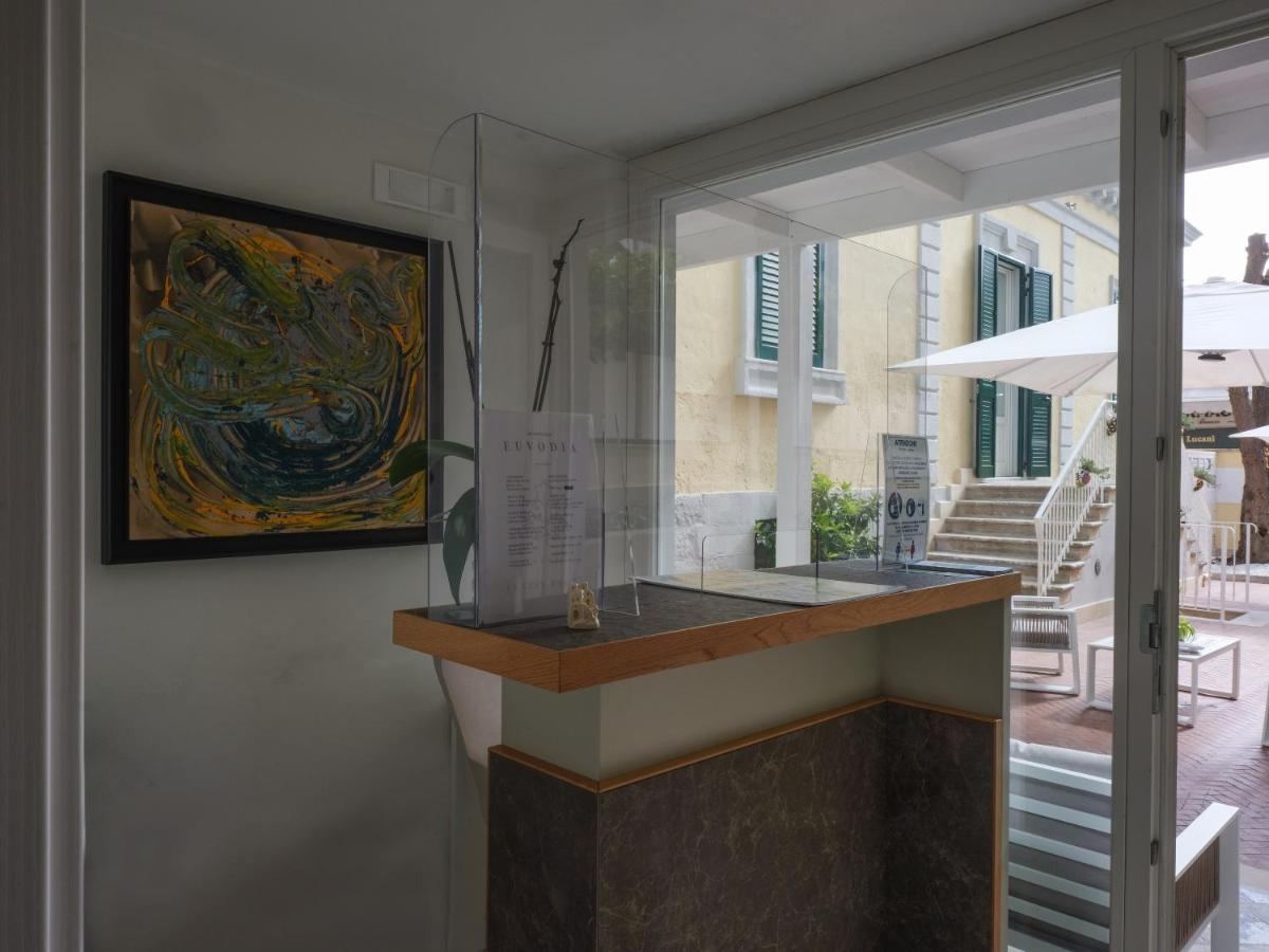Euvodia Luxury Rooms Матера Экстерьер фото